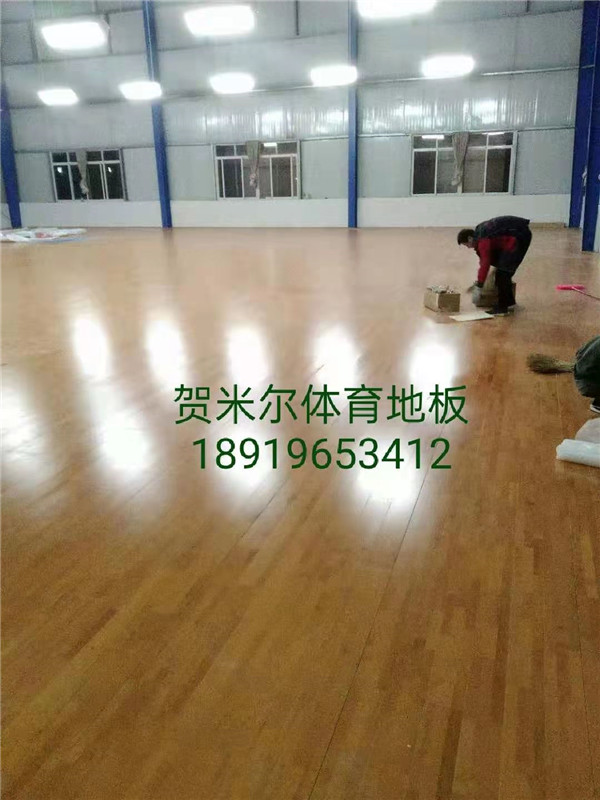 进贤县政府体育馆